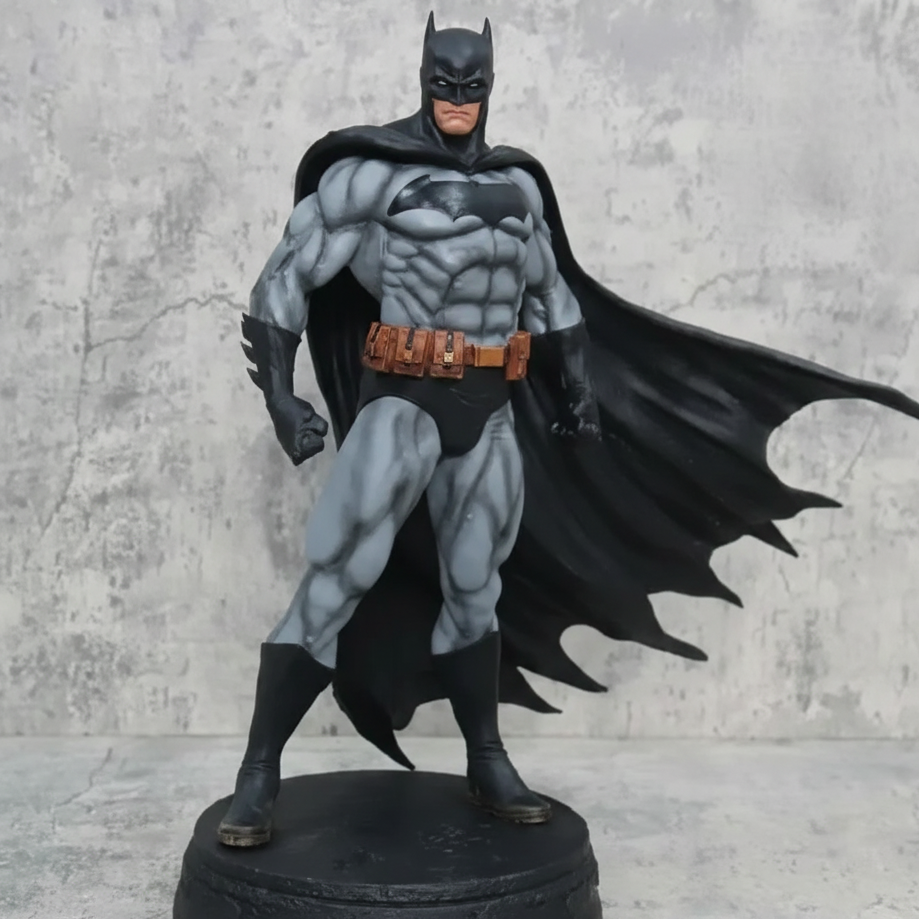 Batman Collector Edition Figure (38 cm) – Premium DC Superhero Statue