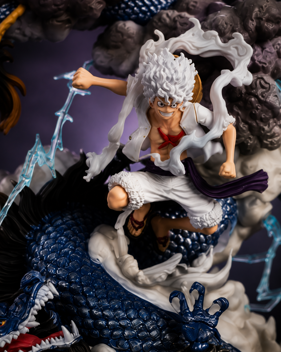 23cm Monkey D. Luffy Gear 5 Thunder Dragon Battle Figure