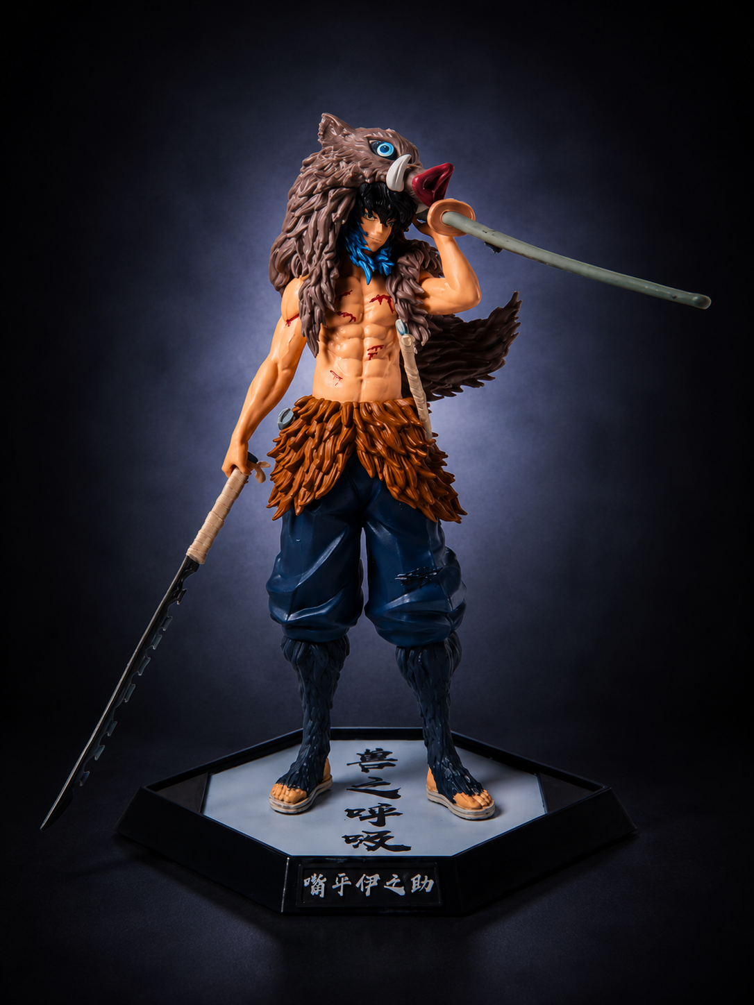 29cm Inosuke Hashibira Beast Breathing Dual Blade Figure