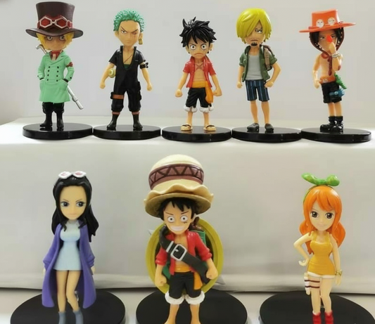 One Piece Mini 8-Figure Set (8cm) – The Straw Hat Crew in Adorable Style!