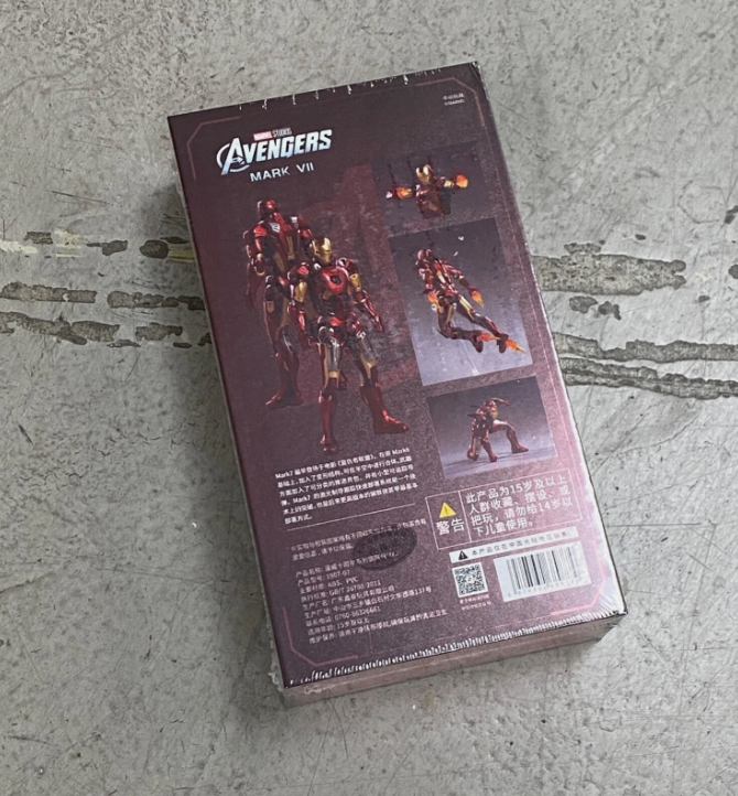 Original ZD Collection – Iron Man Mark VII Premium Figure with LED Light (With Official Box)